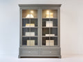Bibliothèque en bois MDF avec portes vitrées et tiroirs 120x45x190 cm - gris taupe - salon classique